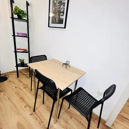 Apartment Central 10A 40Qm Wi-Fi Free Parking Calm Back House Dortmund Exterior photo